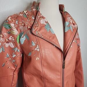 Colleen Lopez M Peach Floral Embroidered Moto Jacket Zip Sleeve Faux Leather